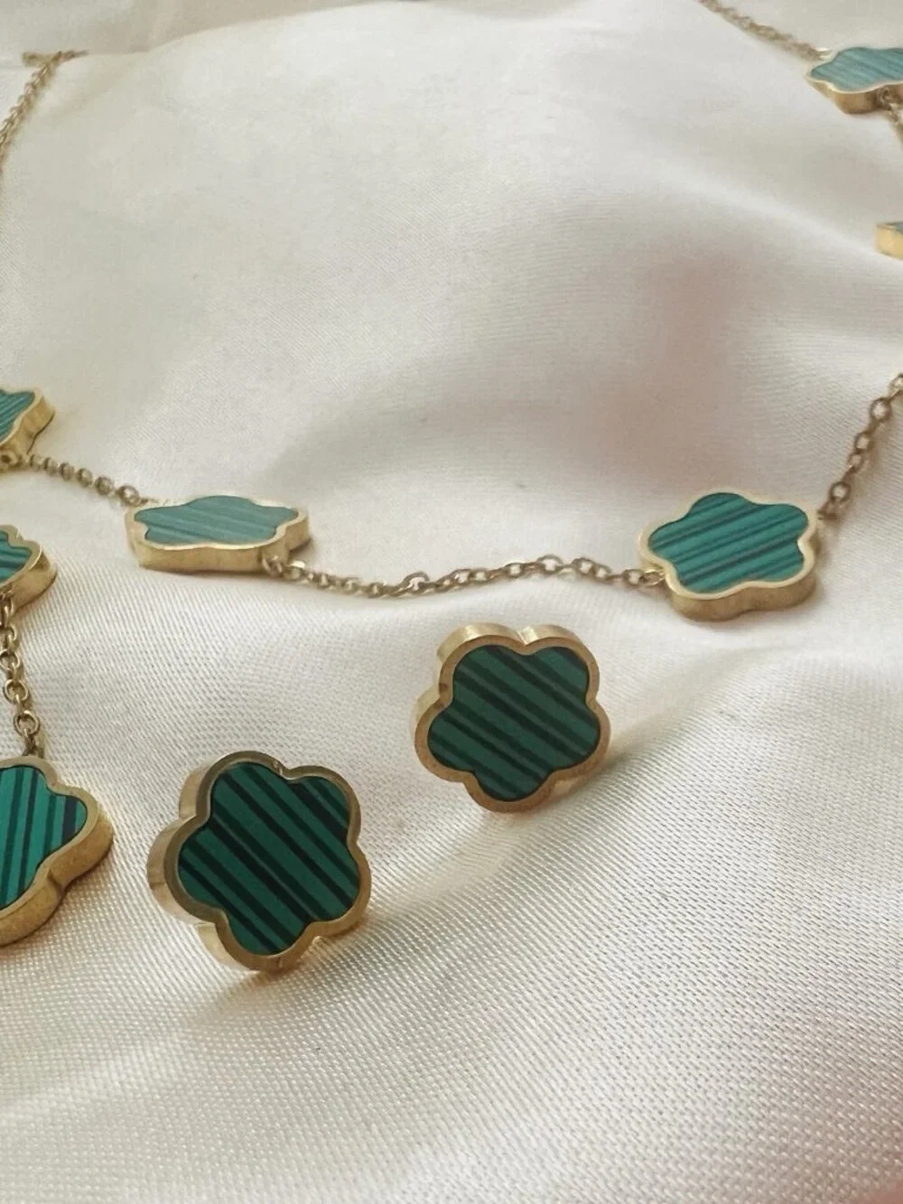18K Gold Plated Flower clover Necklace SET green Stainless steel Womens Jewelry
